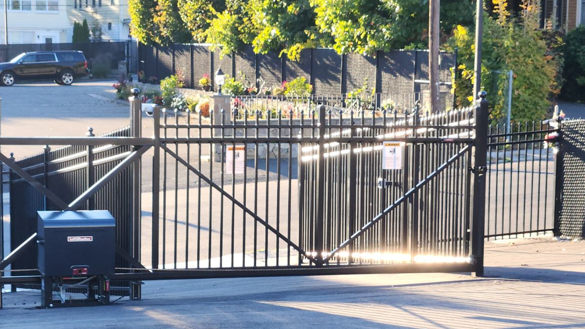 commercial fence with gate